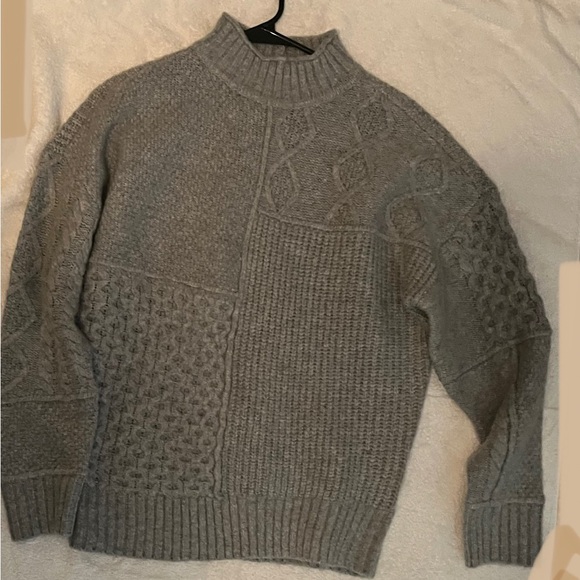 Grey American Eagle turtleneck sweater - Picture 3 of 3